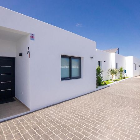 Sea Breeze Villas Lapa And Claca Playa Blanca Dış mekan fotoğraf