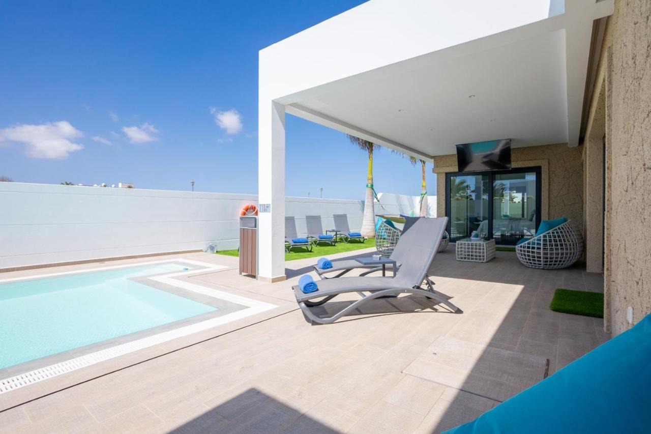 Sea Breeze Villas Lapa And Claca Playa Blanca Dış mekan fotoğraf